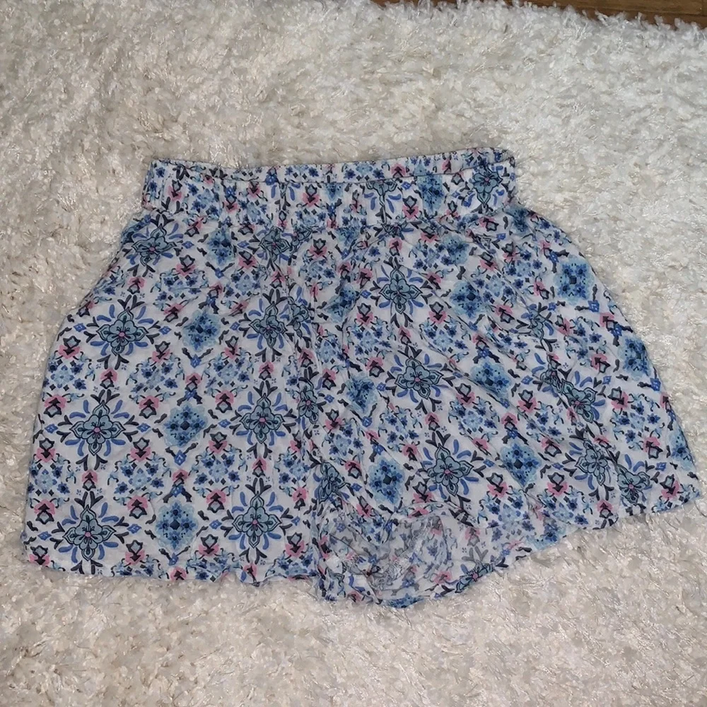 Blue Printed Shorts - Picture 1 of 3